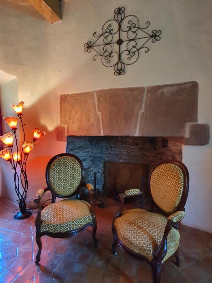 Chambre D'Hotes Au Chateau De Belcastel Belcastel  外观 照片