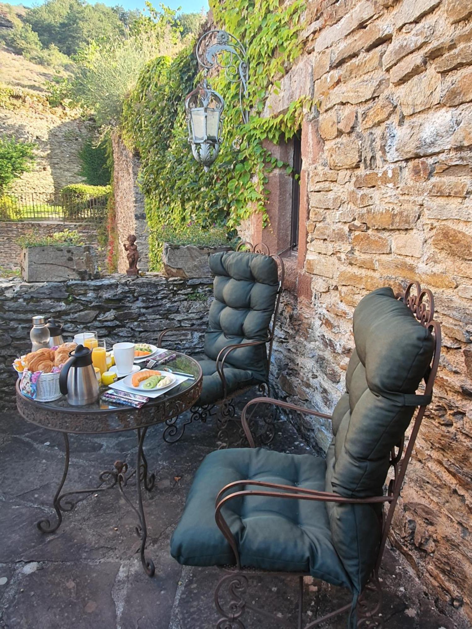 Chambre D'Hotes Au Chateau De Belcastel Belcastel  外观 照片